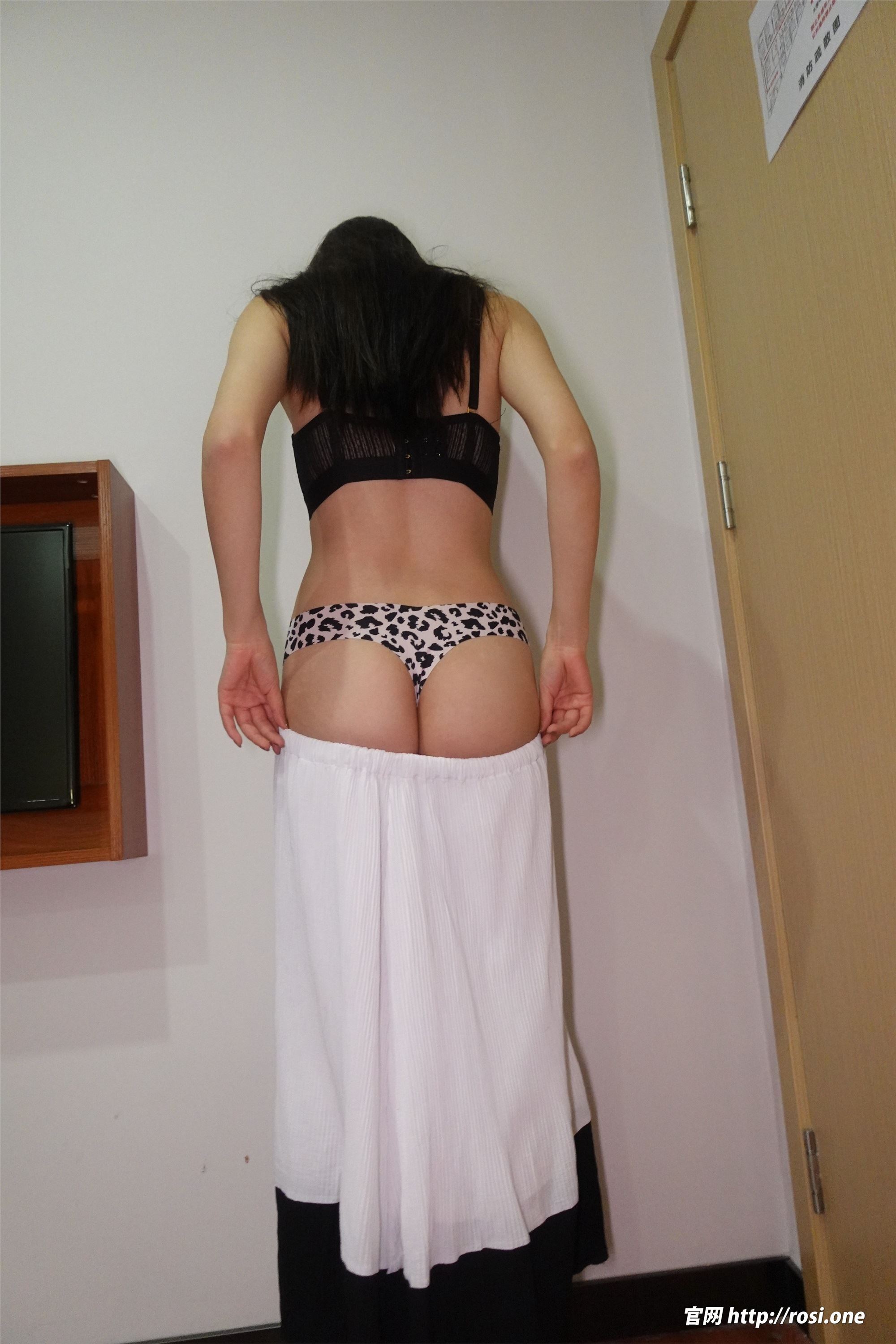 ROSI写真 2022.01.28 NO.3707